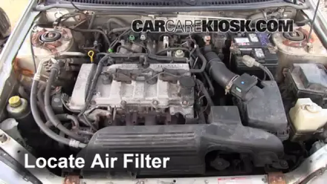 2002 Mazda Protege ES 2.0L 4 Cyl. Filtre à air (moteur) Changement